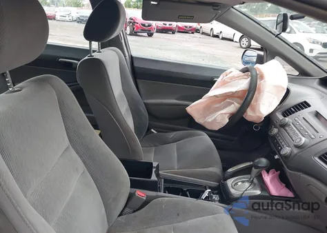 2010 Honda Civic Lx z USA, uszkodzony, nr VIN 2HGFA1F53AH331556